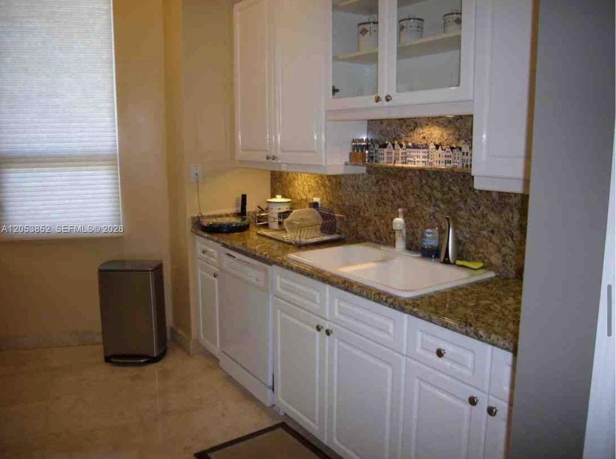 808 Brickell Key Dr # 606, Miami, FL 33131 photo 4
