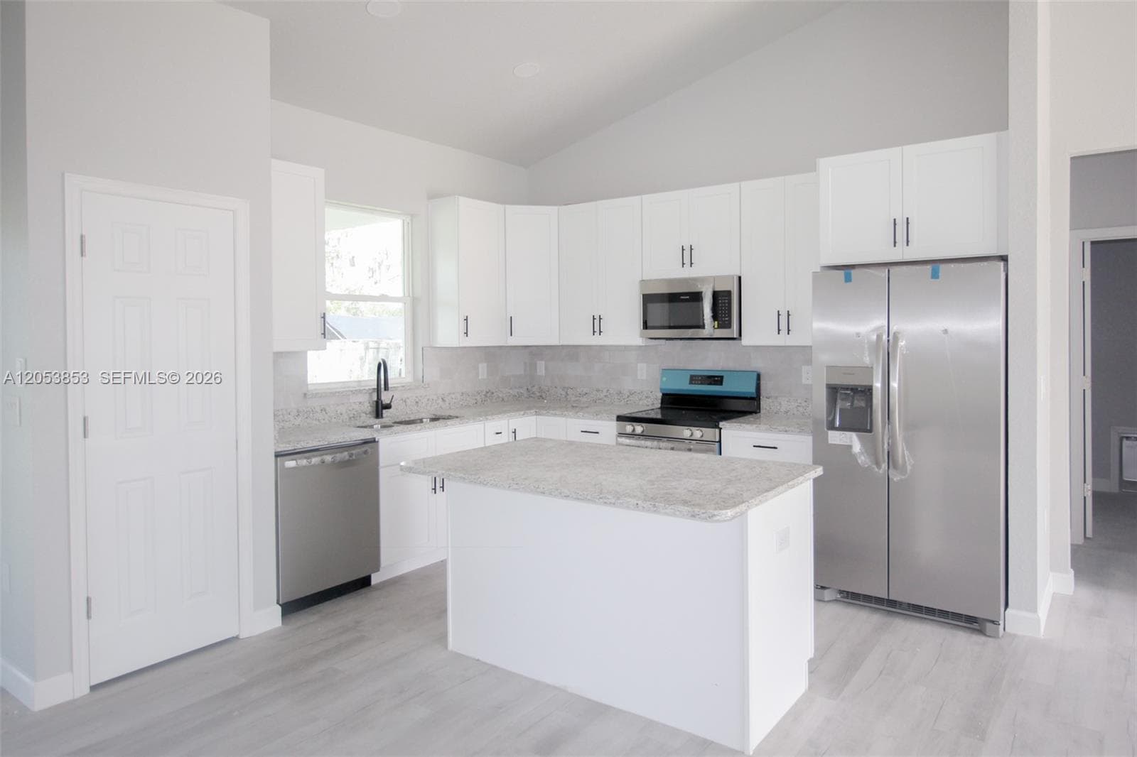 4200 Leaf Rd, Other City - In The State Of Florida, FL 33875 photo 4
