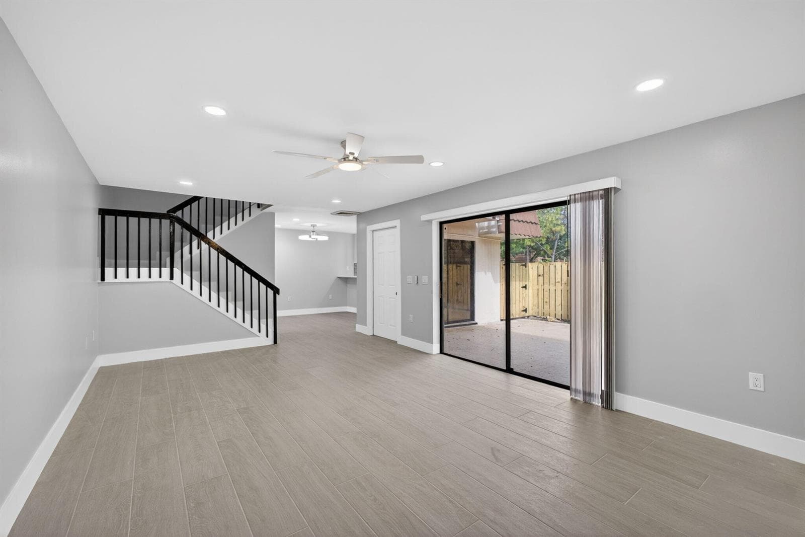 183 Charter Way, West Palm Beach, FL 33407