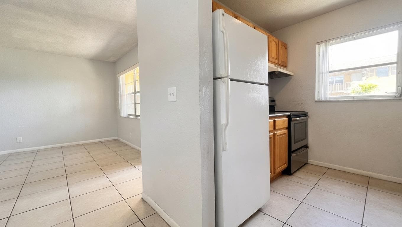 200 Croton Avenue # 111, Lantana, FL 33462 photo 5