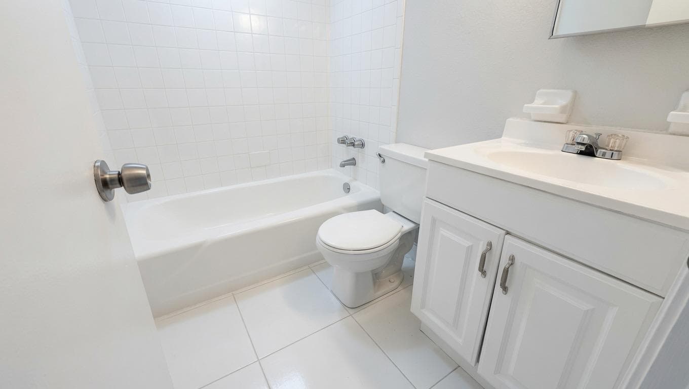 200 Croton Avenue # 111, Lantana, FL 33462 photo 4