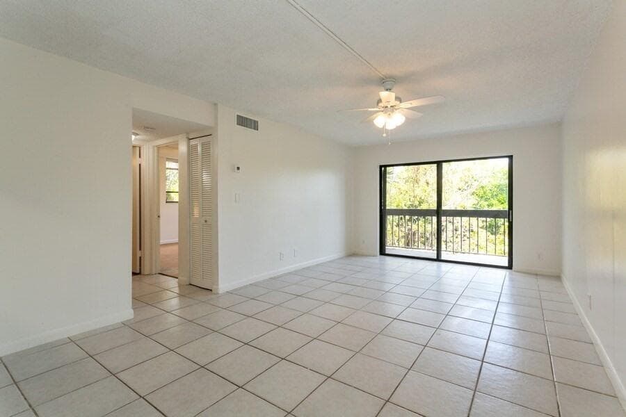 1720 N Congress Avenue # 305, West Palm Beach, FL 33401