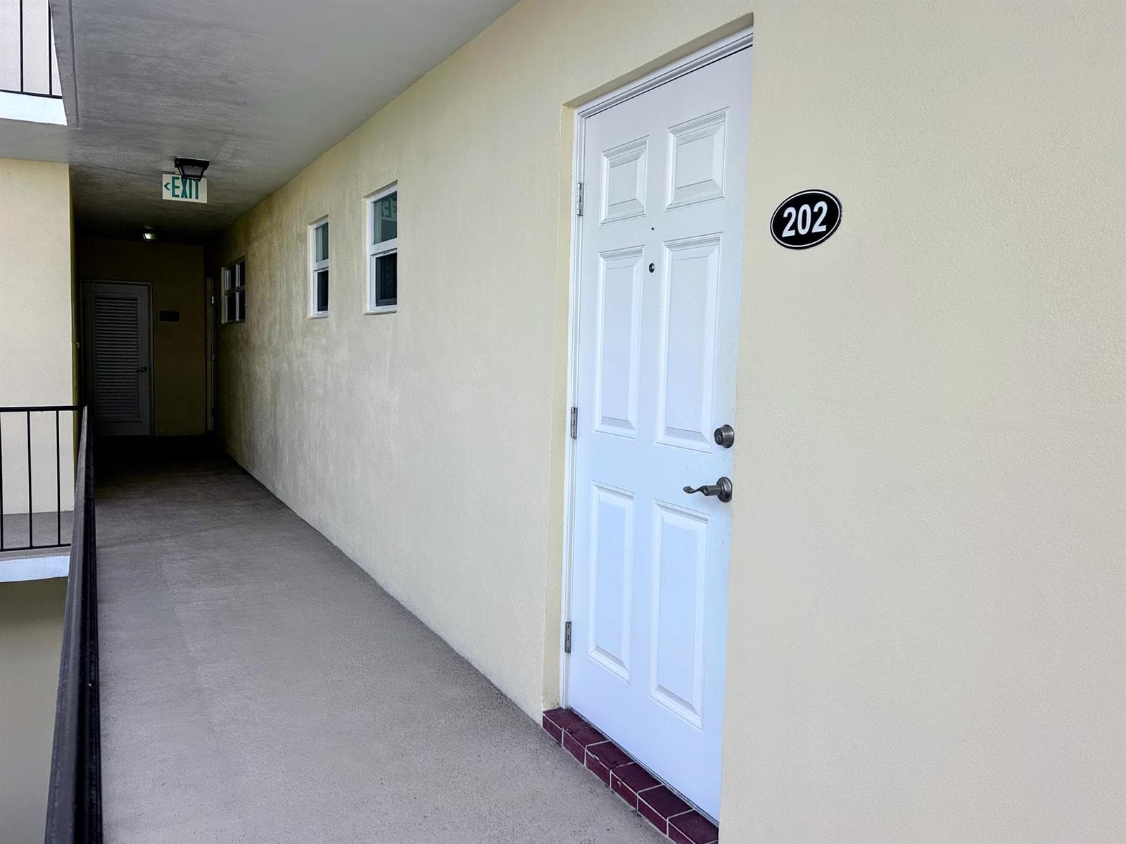 21 Colonial Club Drive # 202, Boynton Beach, FL 33435 photo 5