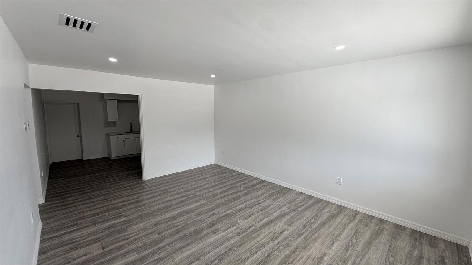 1063 NW 108th Terrace, Miami, FL 33168 photo 3