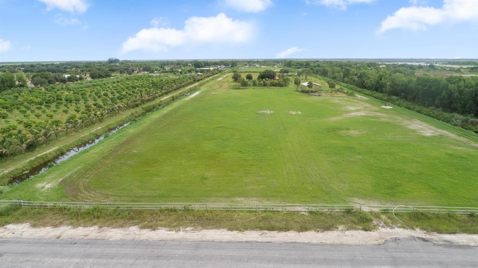 20229 Marie Court, Loxahatchee, FL 33470 photo 2