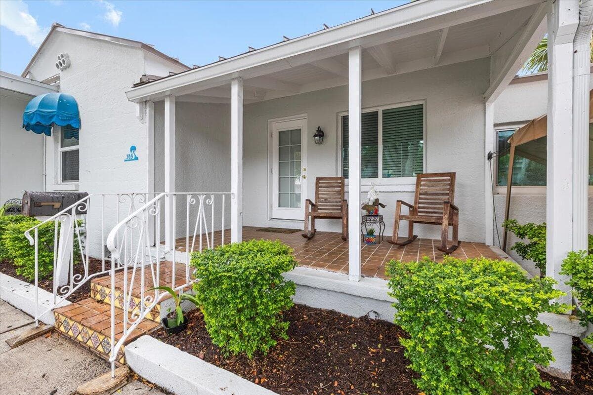 305 NE 14th Avenue, Fort Lauderdale, FL 33301 photo 3