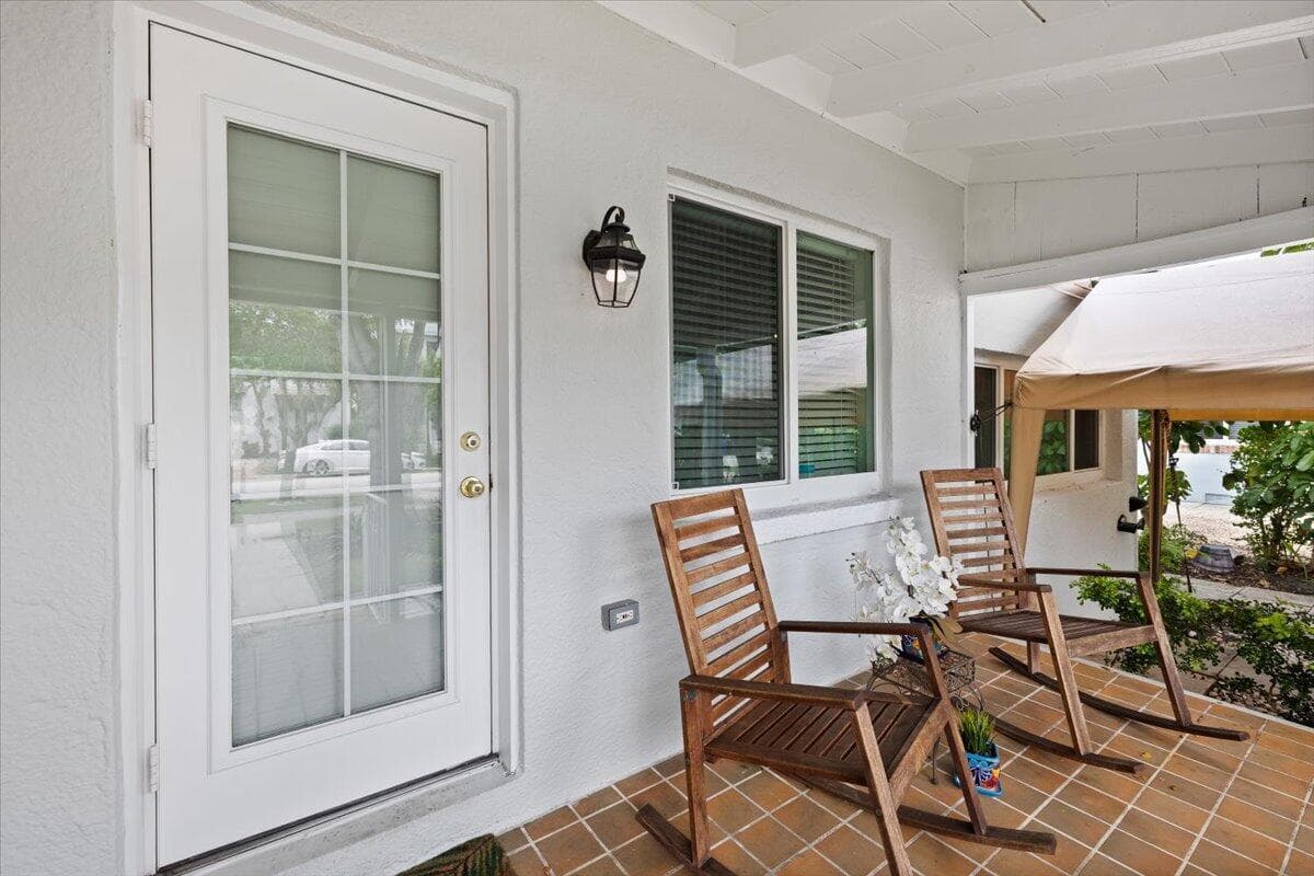 305 NE 14th Avenue, Fort Lauderdale, FL 33301 photo 4