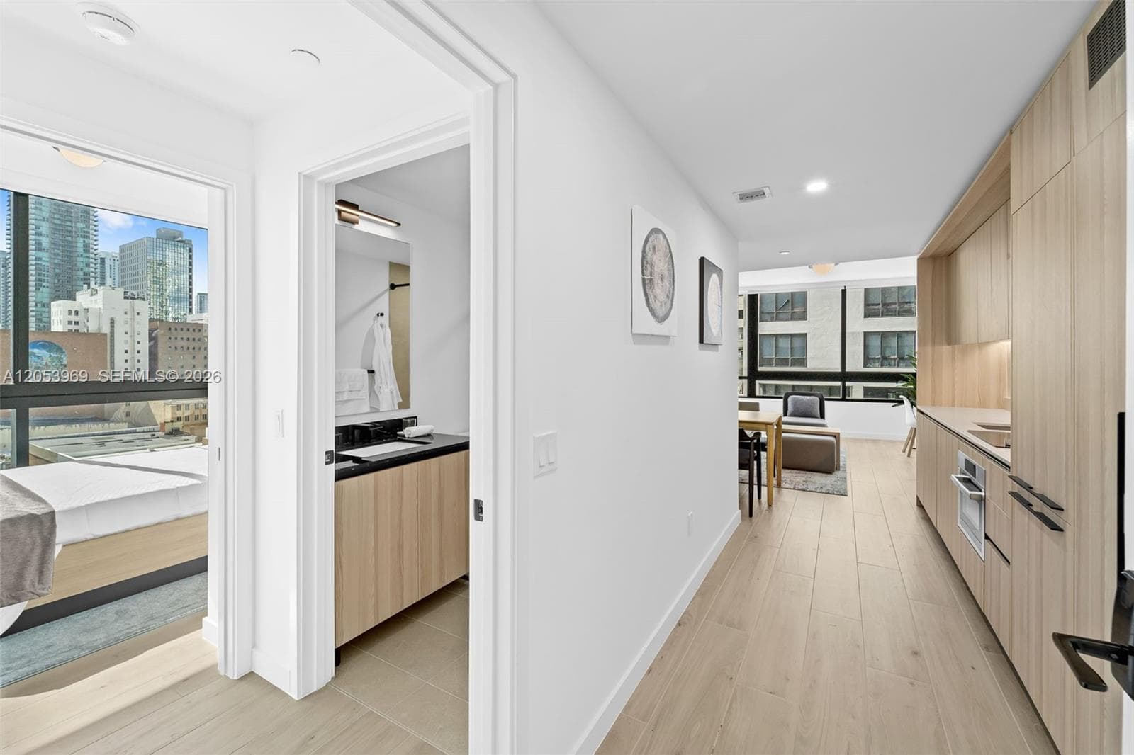 225 N Miami Ave # 912, Miami, FL 33128 photo 3