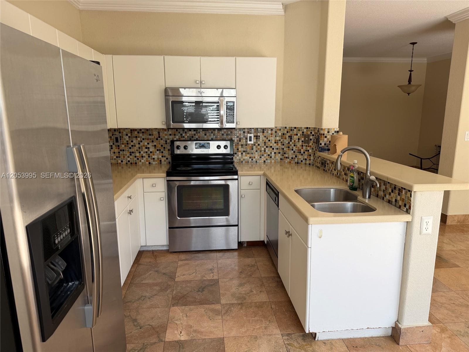 7651 NW 114th Path, Doral, FL 33178 photo 4