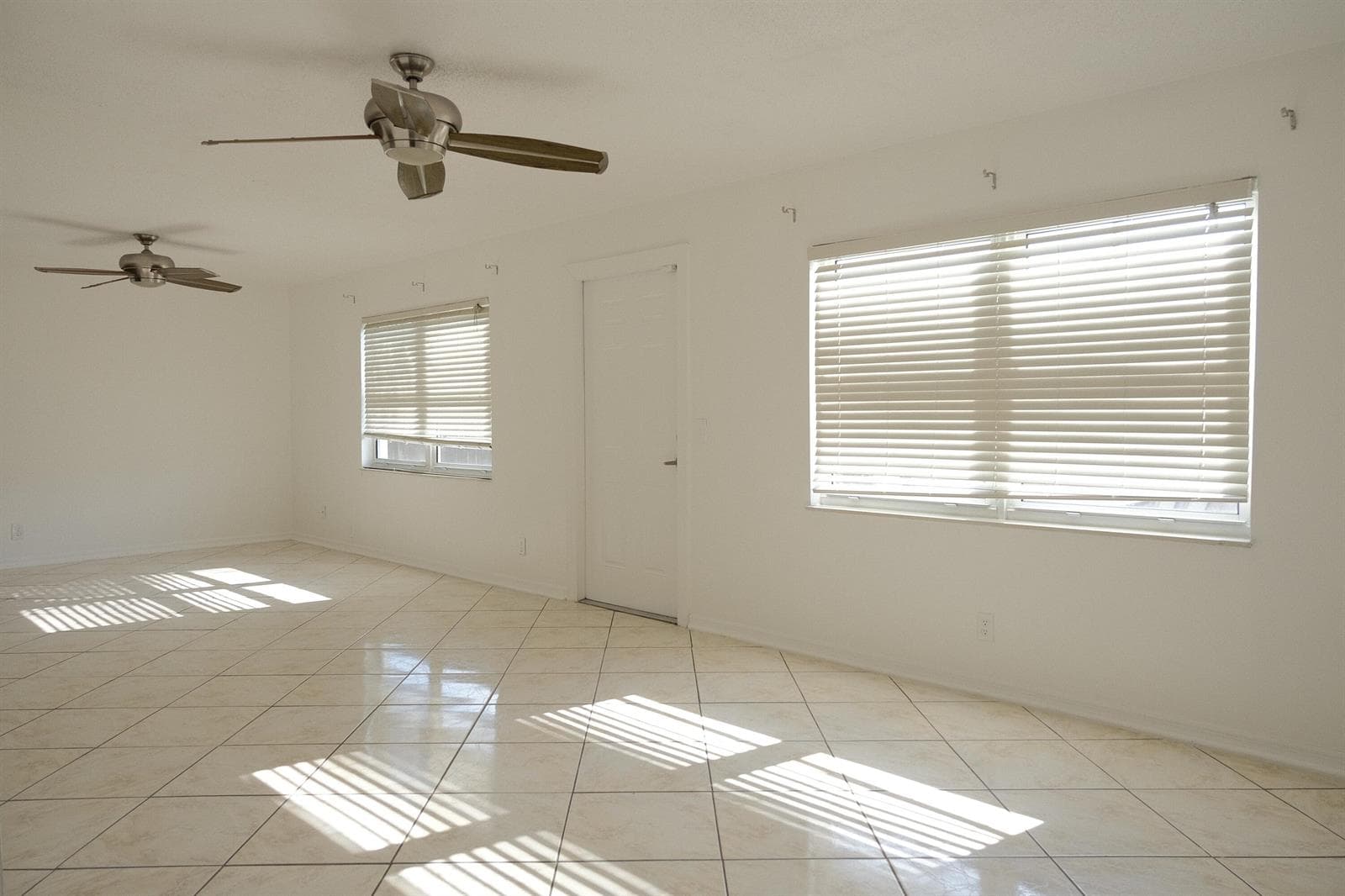 980 Woodland Avenue, West Palm Beach, FL 33415 photo 5