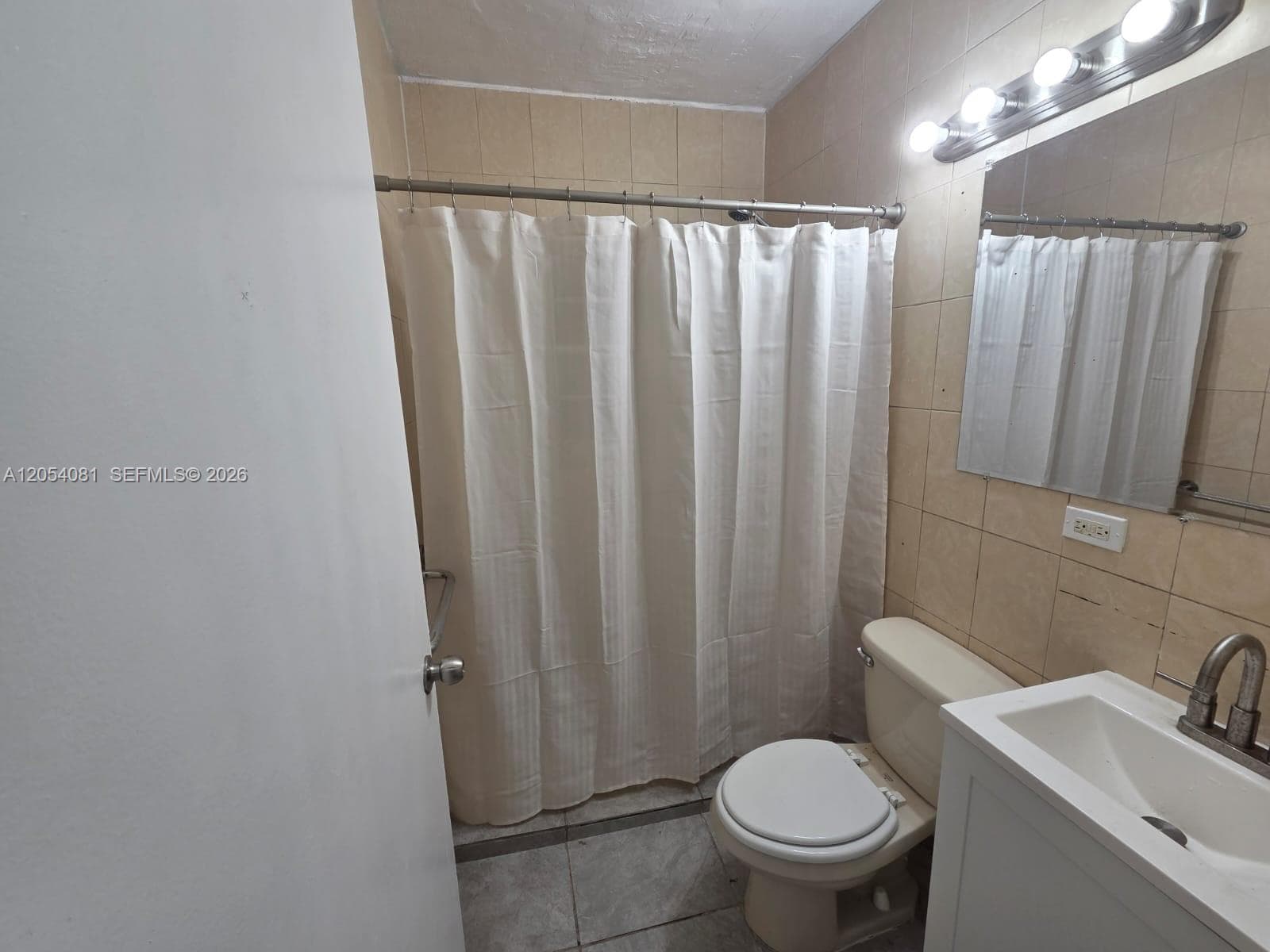 146 NW 56th St # 146, Miami, FL 33127 photo 3