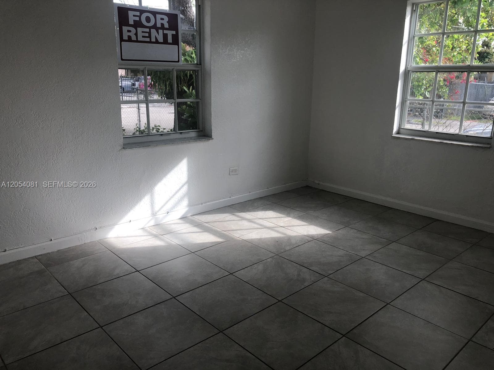 146 NW 56th St # 146, Miami, FL 33127 photo 4