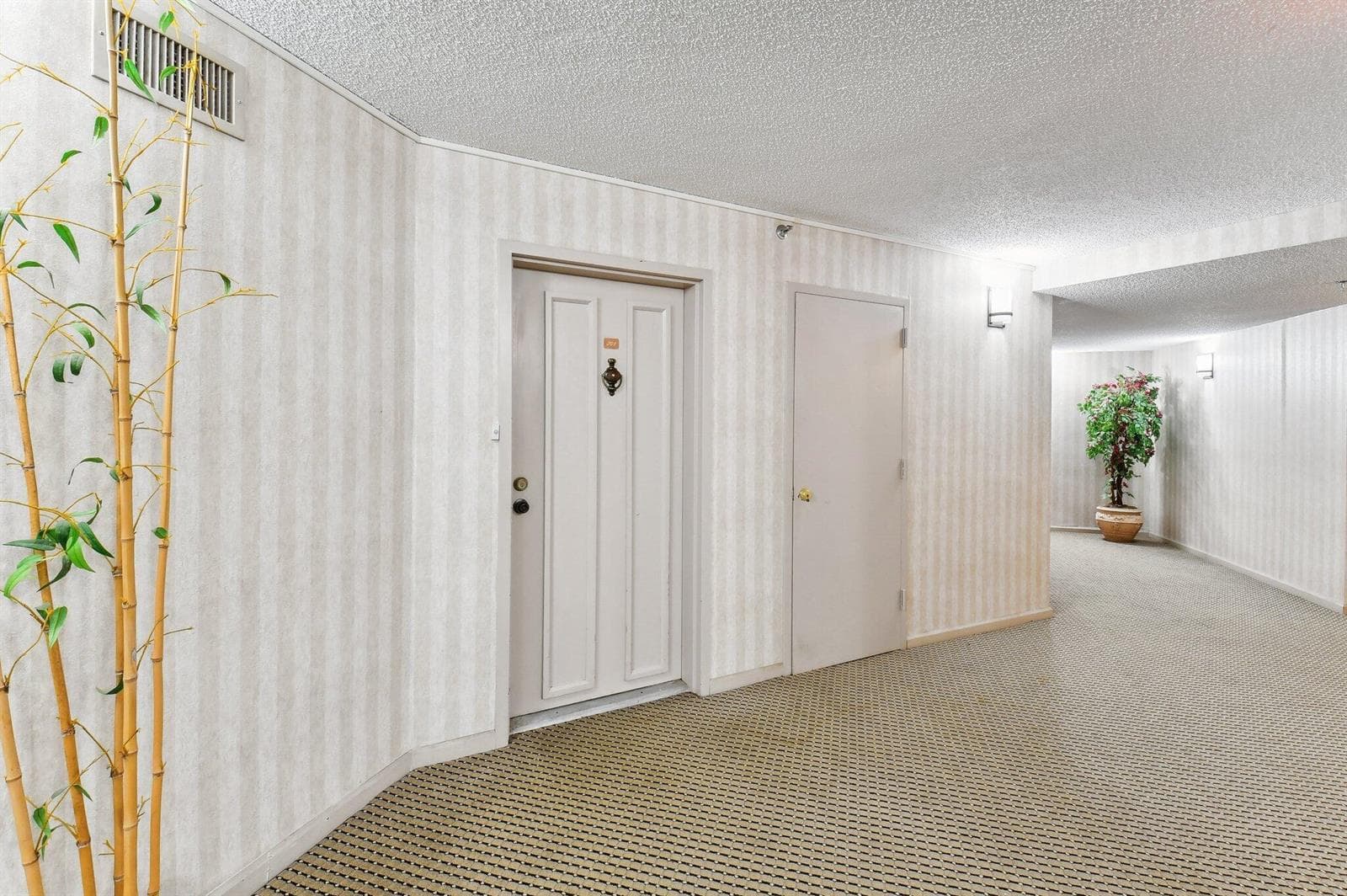 6463 La Costa Drive # 201, Boca Raton, FL 33433 photo 2