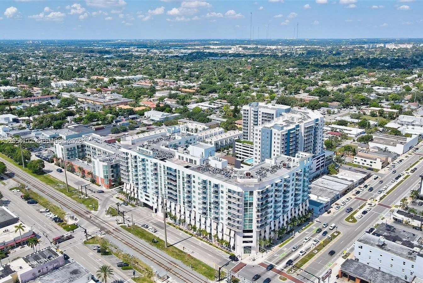 140 S Dixie Hwy # 1019, Hollywood, FL 33020
