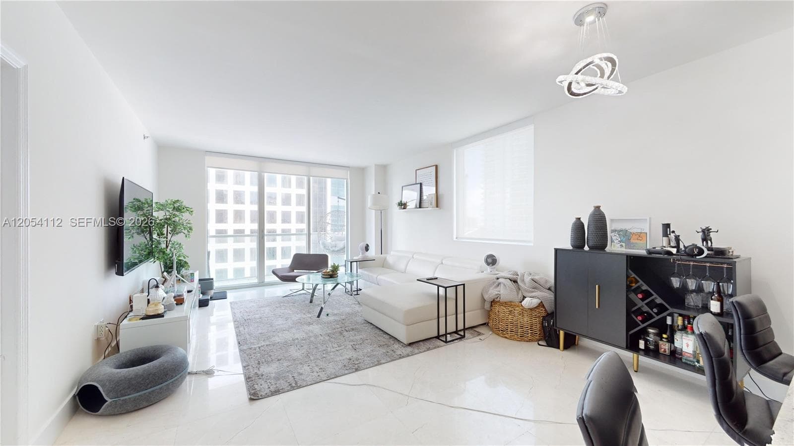 500 Brickell Ave # 2610, Miami, FL 33131