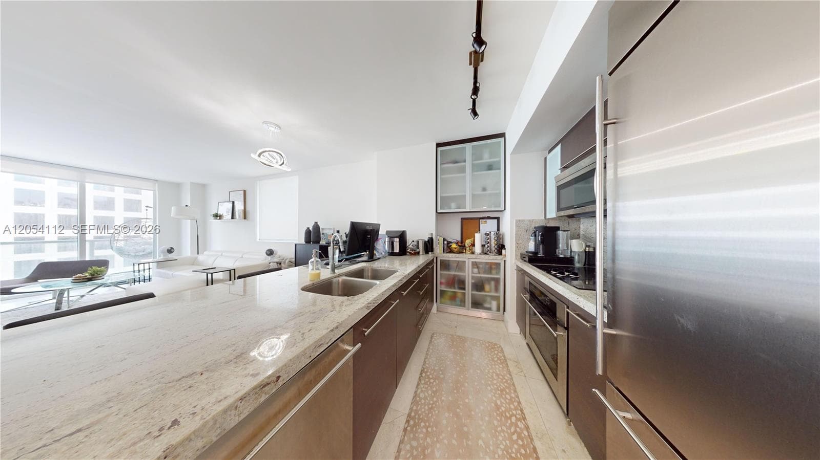 500 Brickell Ave # 2610, Miami, FL 33131 photo 4