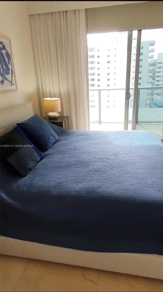 1300 Brickell Bay Dr # 1107, Miami, FL 33131 photo 2