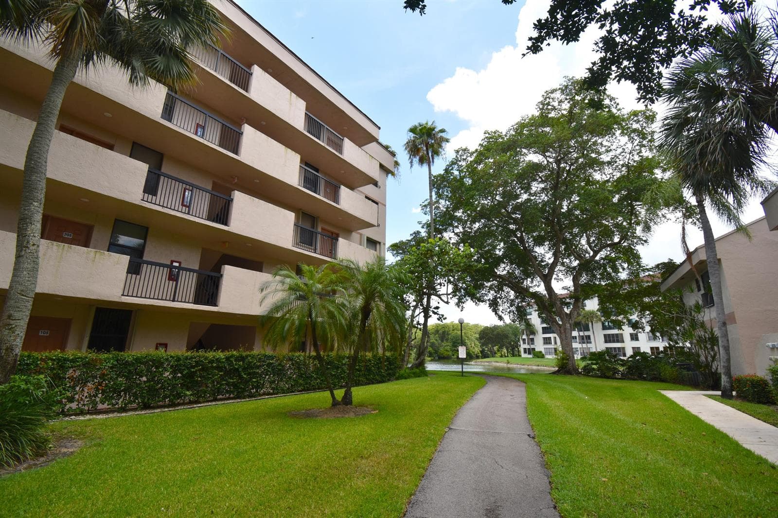 2768 S Carambola Circle S # 302, Coconut Creek, FL 33066 photo 2