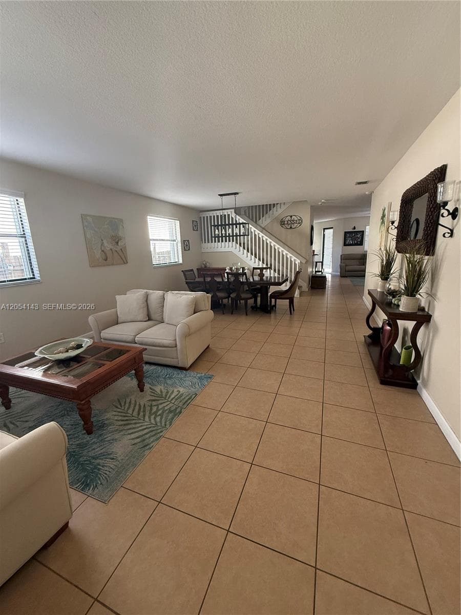 11628 SW 235th St, Homestead, FL 33032