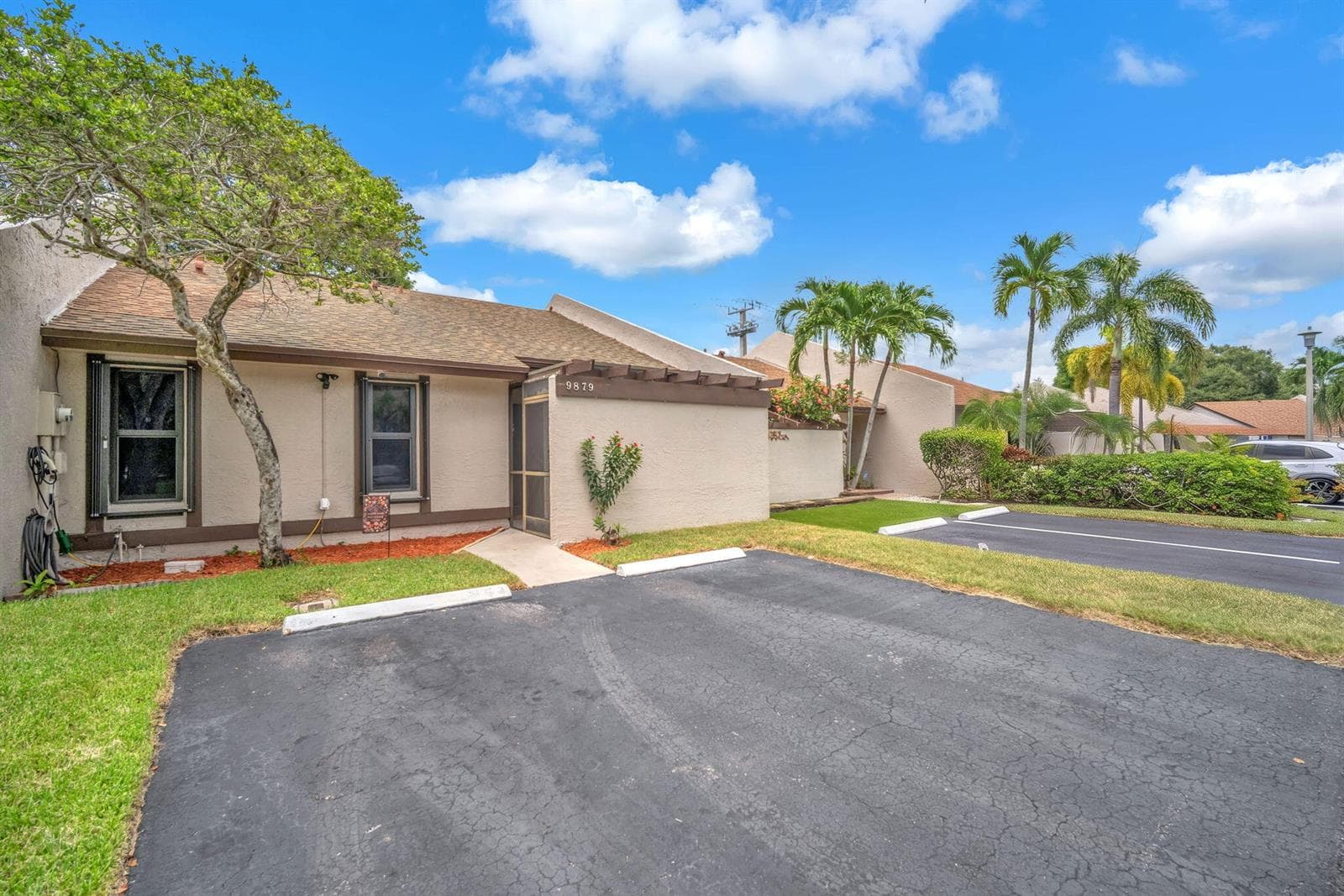 9879 NW 16TH Court, Pembroke Pines, FL 33024 photo 2