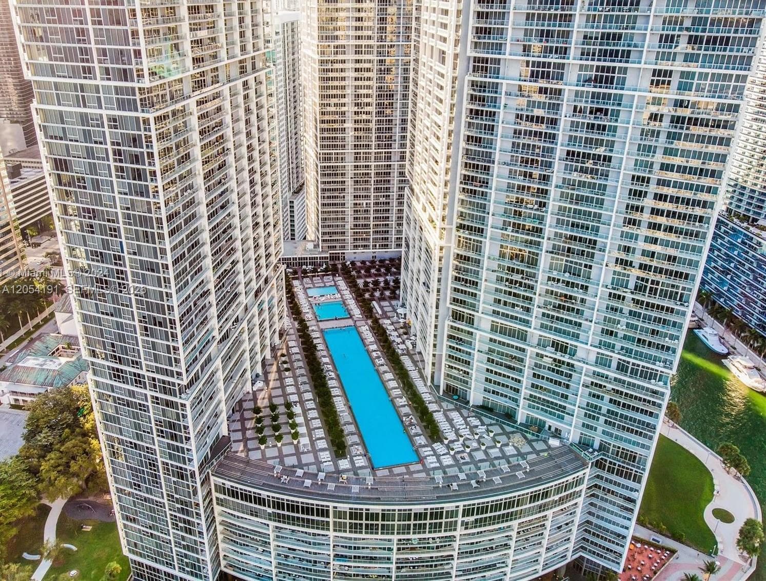 495 BRICKELL AV # 4208, Miami, FL 33131