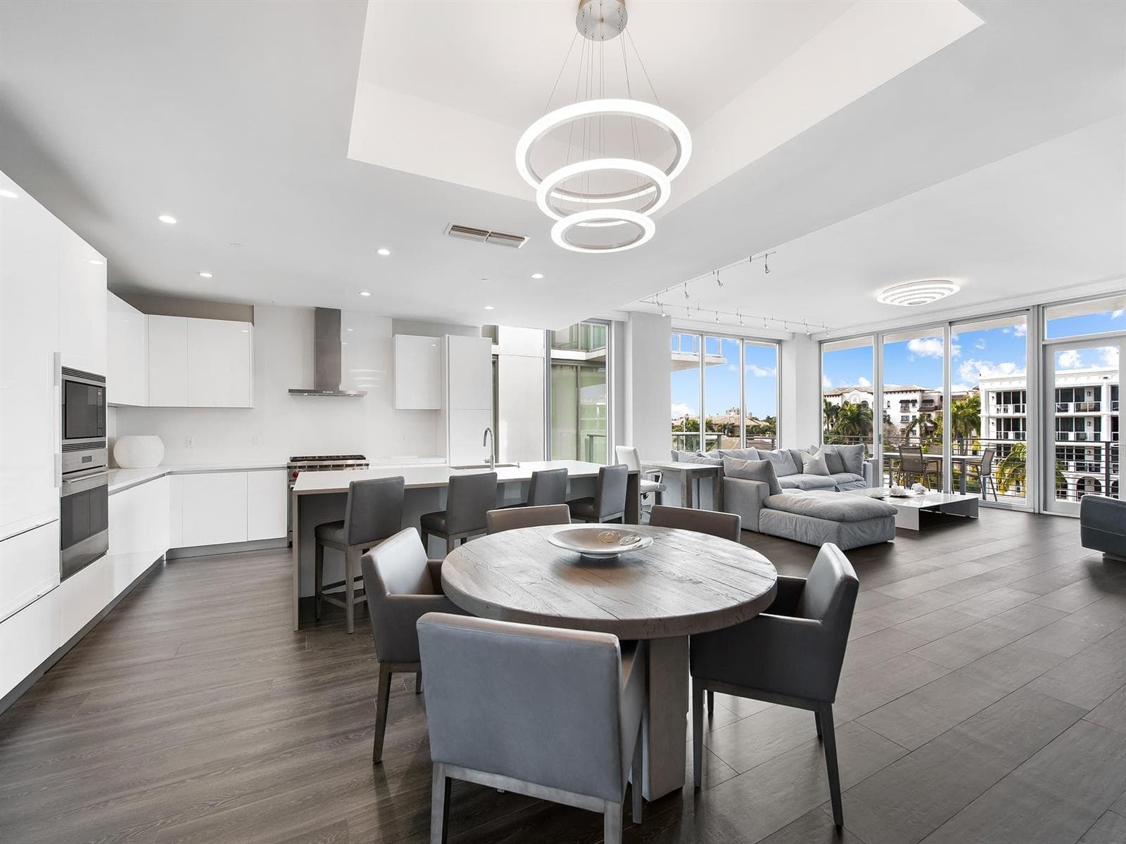 41 Isle Of Venice Drive # 402, Fort Lauderdale, FL 33301 photo 2