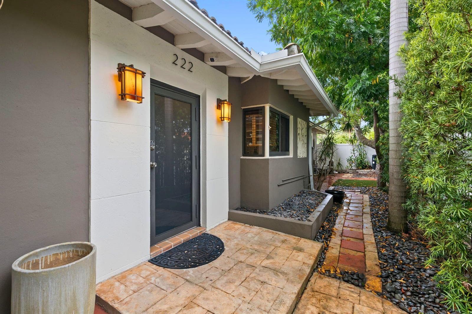 222 SE 16th Avenue, Fort Lauderdale, FL 33301 photo 3
