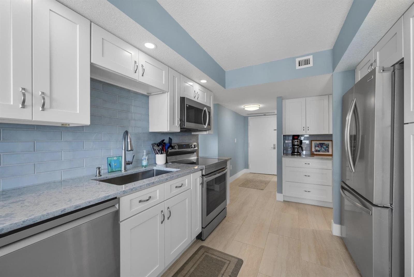 4200 N Ocean Drive # 1-1603, Singer Island, FL 33404 photo 3