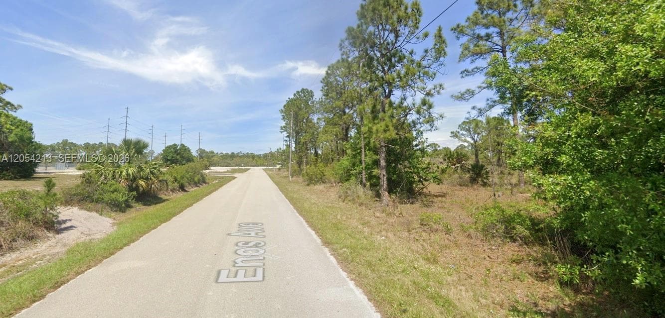 120 Enos Ave, Lake Placid, FL 33852