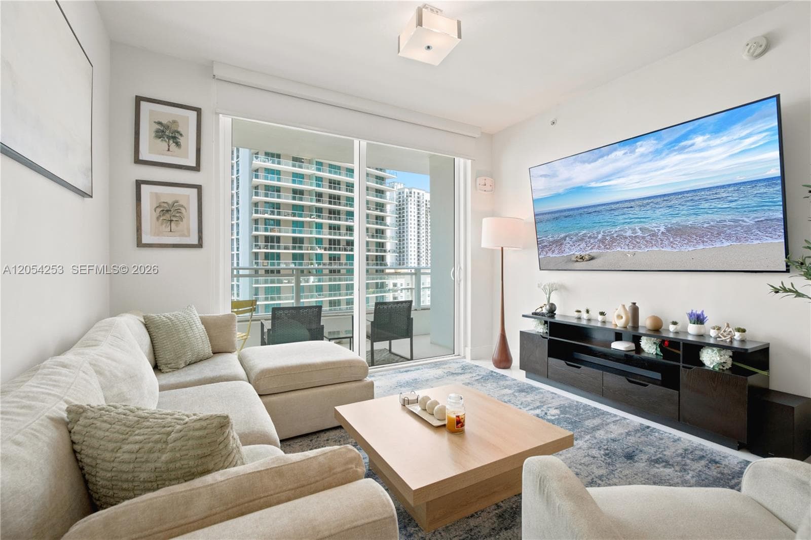 1080 Brickell Ave # 1607, Miami, FL 33131 photo 3
