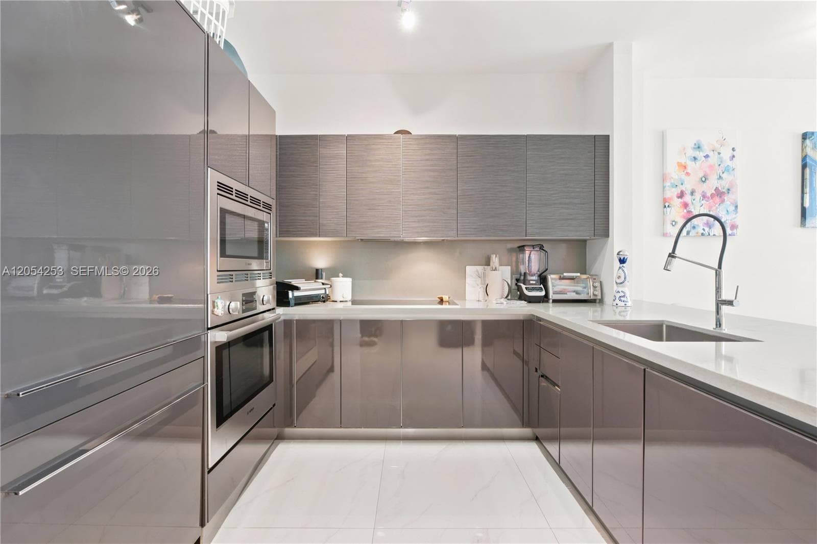 1080 Brickell Ave # 1607, Miami, FL 33131 photo 4