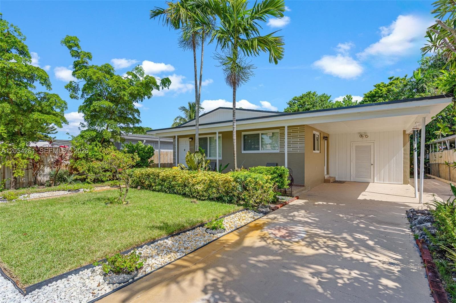 766 E 36th St, Hialeah, FL 33013 photo 5