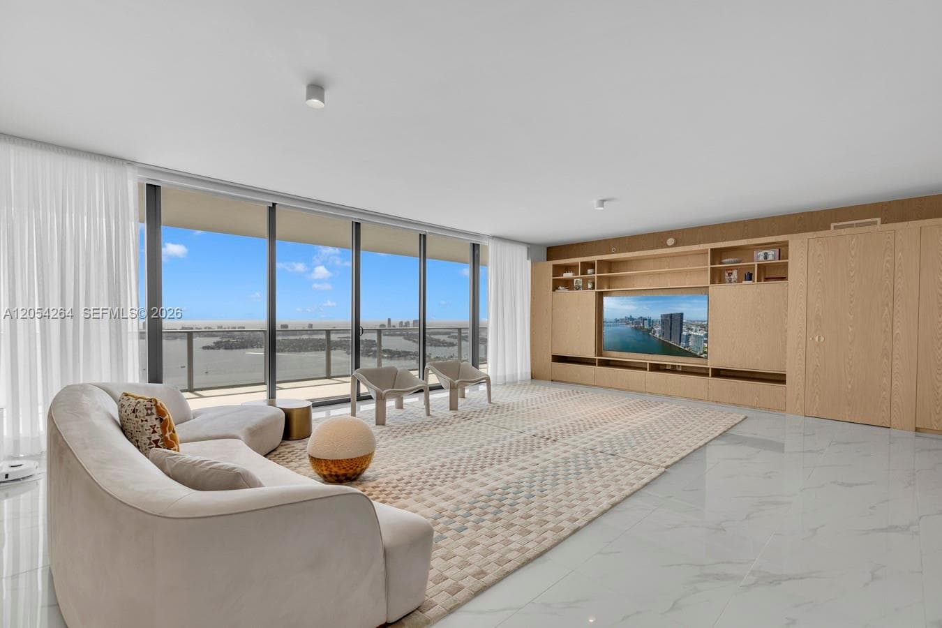700 NE 24th St # 5502, Miami, FL 33137