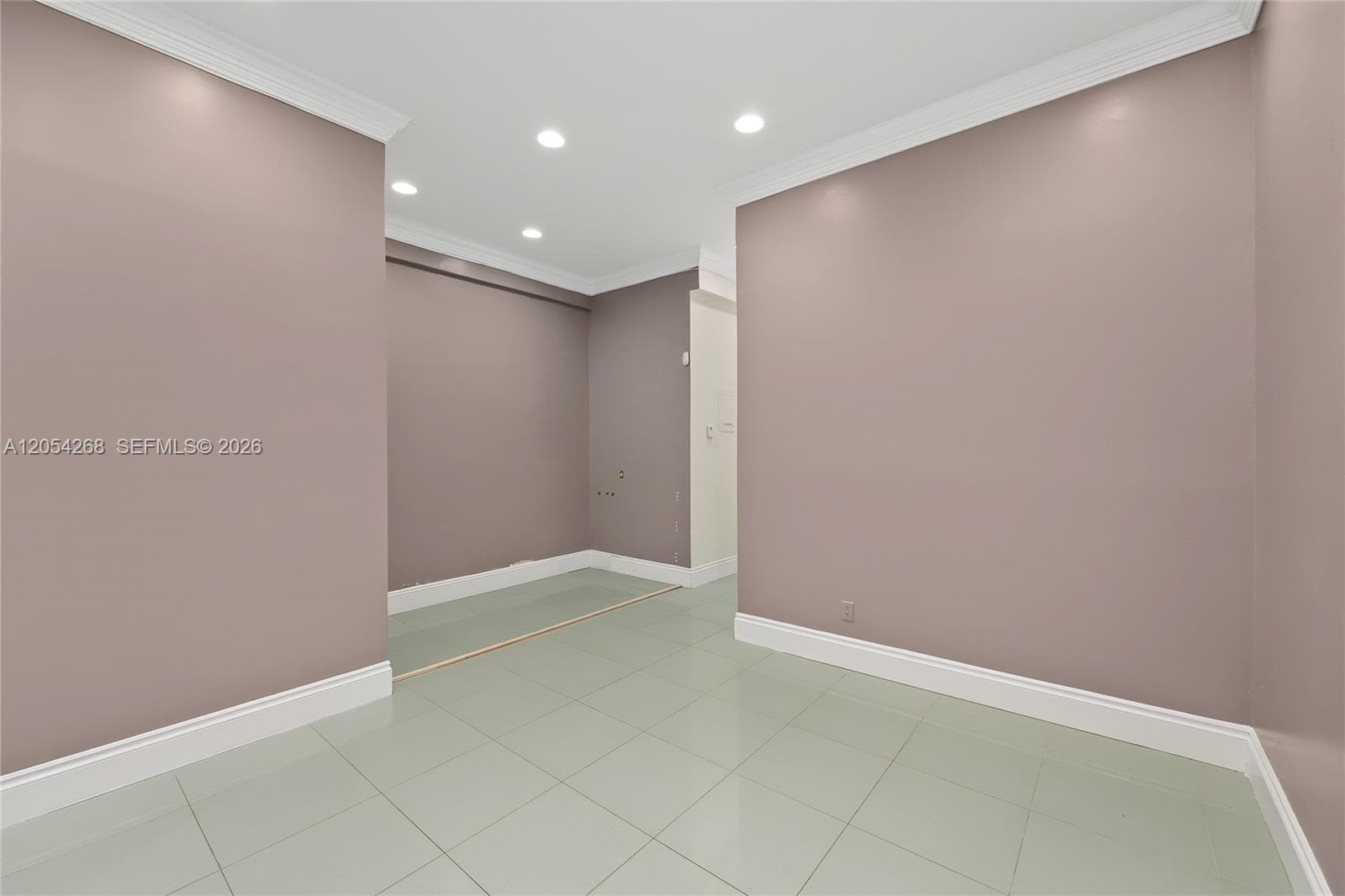 3313 NE 32nd St, Fort Lauderdale, FL 33308 photo 5