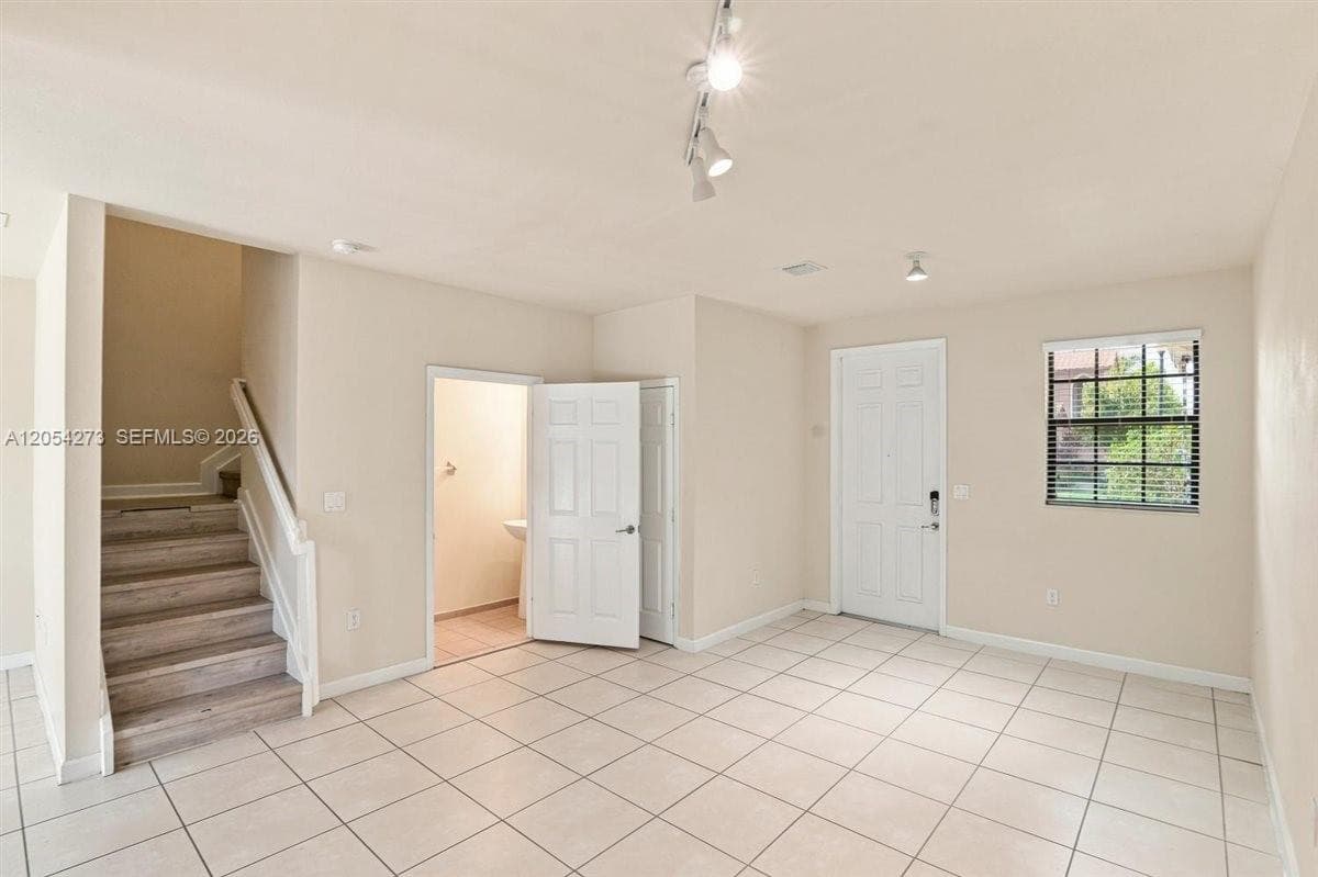 3787 SE 2nd St, Homestead, FL 33033 photo 4