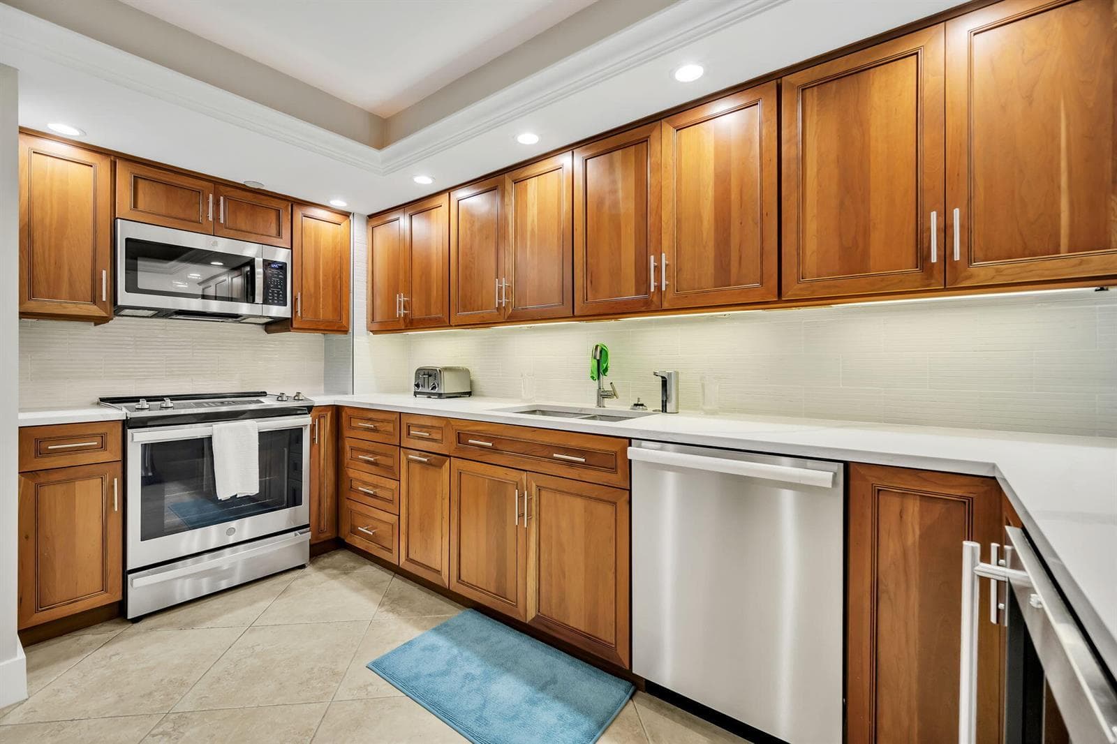 3200 Port Royale Drive N # 902, Fort Lauderdale, FL 33308 photo 3