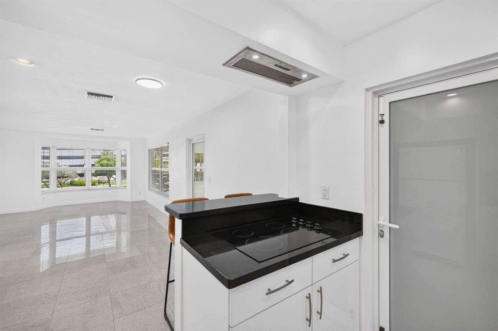4836 NE 23RD Avenue # 31, Fort Lauderdale, FL 33308 photo 2