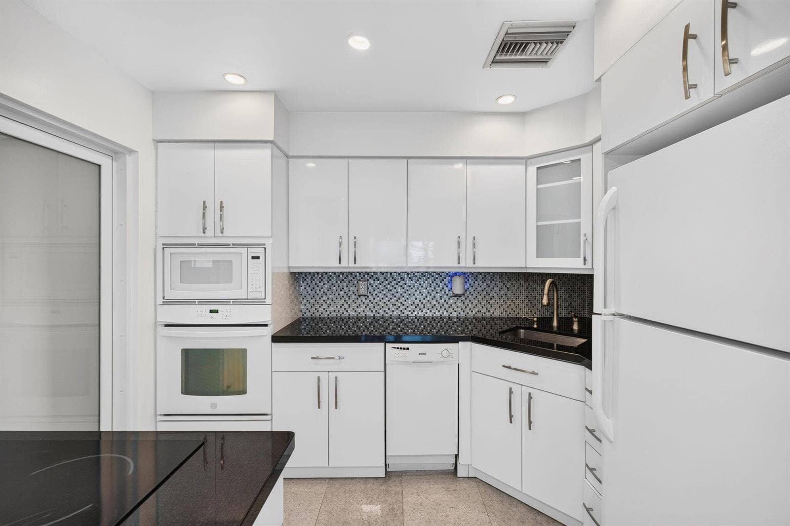 4836 NE 23RD Avenue # 31, Fort Lauderdale, FL 33308 photo 5