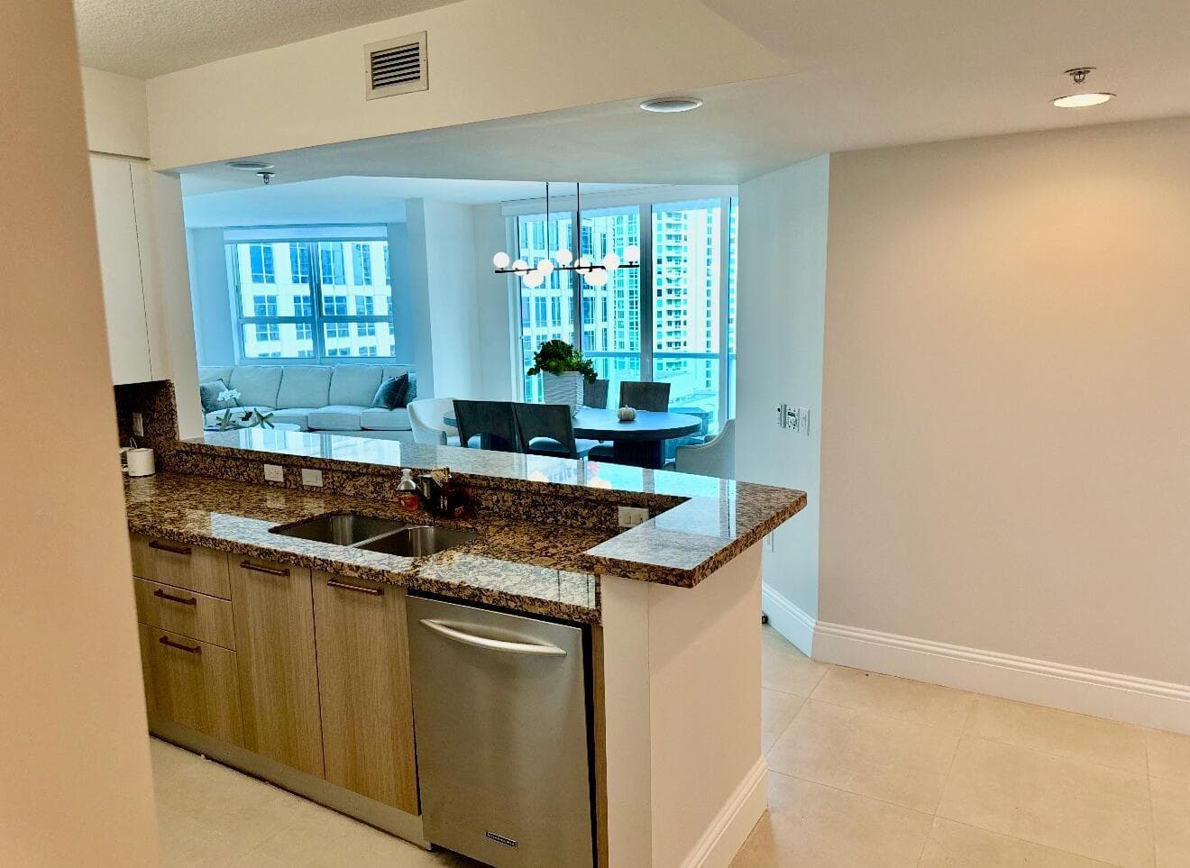 350 SE 2ND Street # 2630, Fort Lauderdale, FL 33301 photo 2