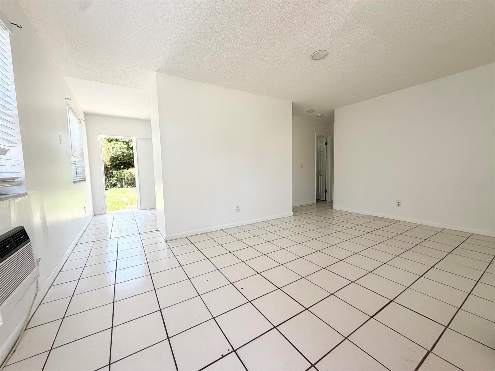 149 W 17th Street # Back Unit (149), Riviera Beach, FL 33404 photo 3