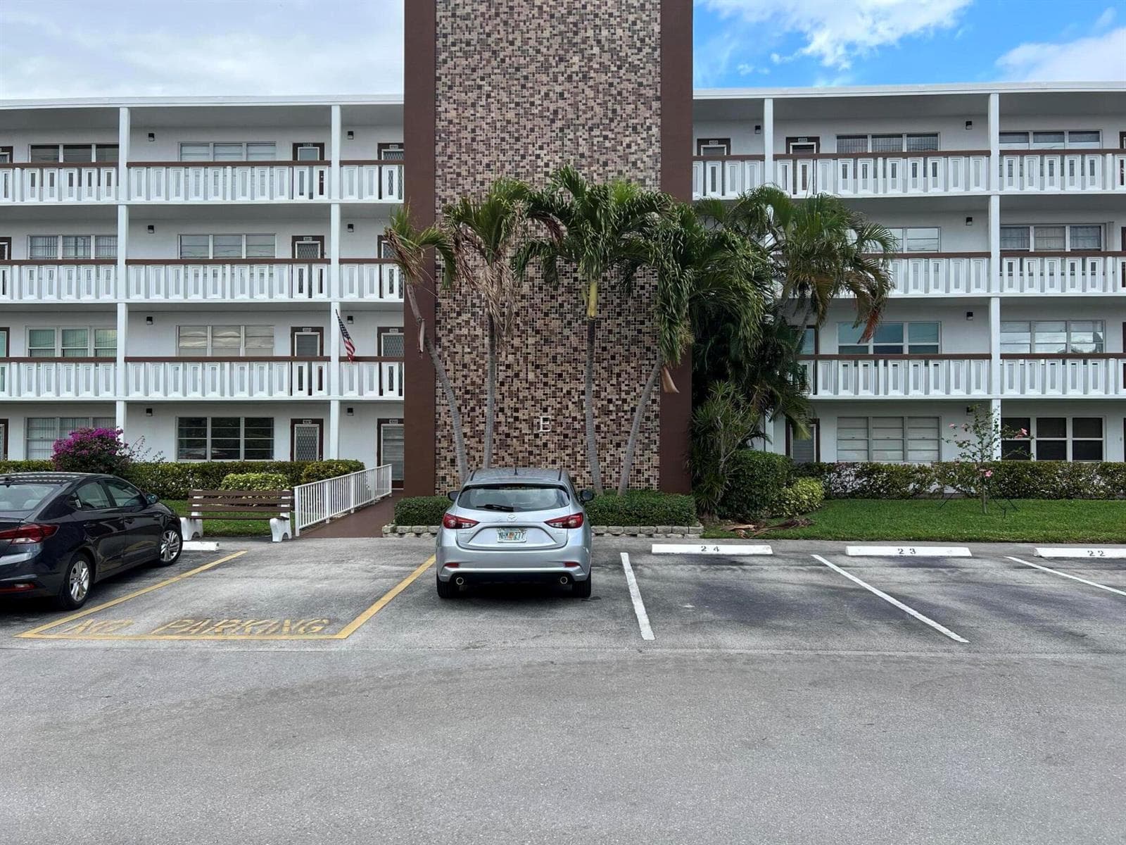 4053 HARWOOD E # 4053, Deerfield Beach, FL 33442 photo 2
