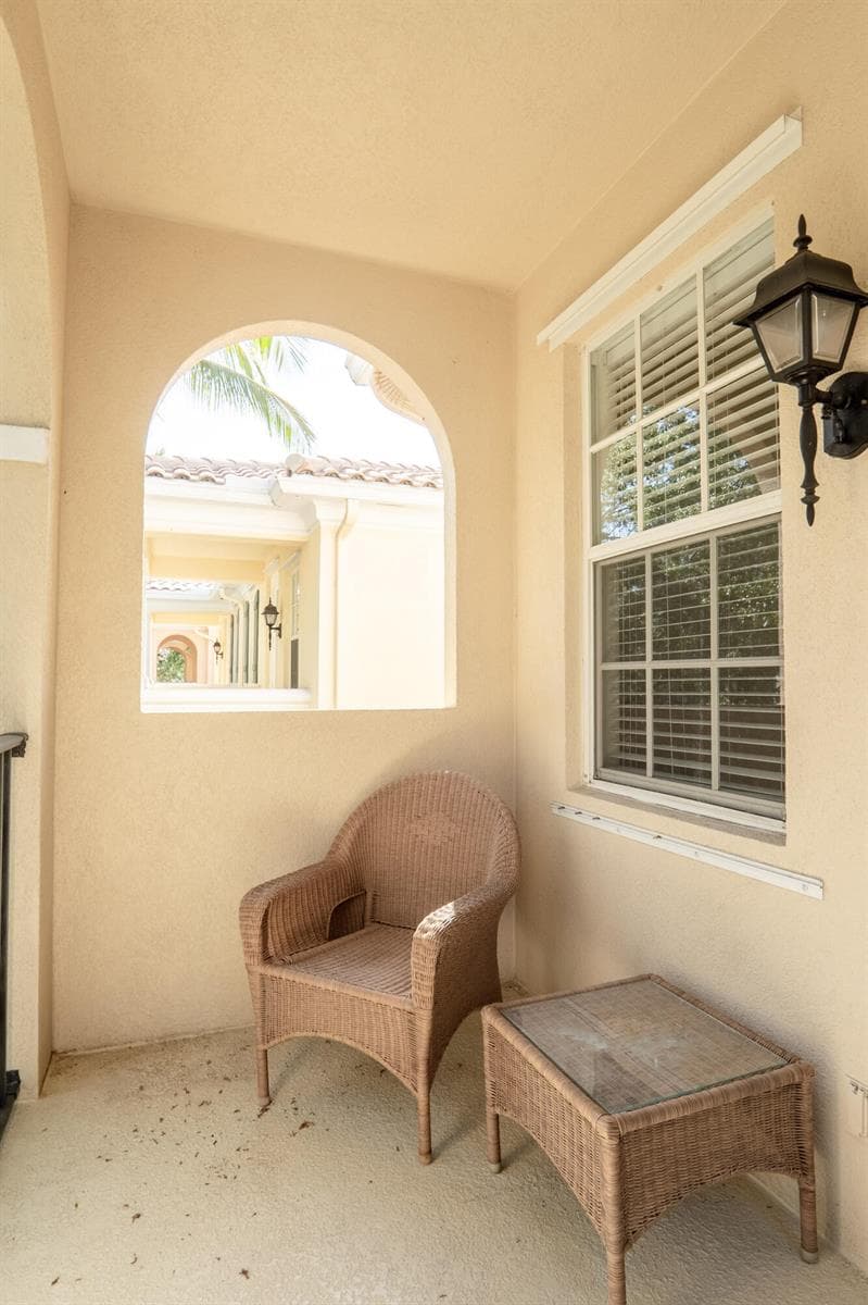 186 SORIANO Drive, Jupiter, FL 33458 photo 4