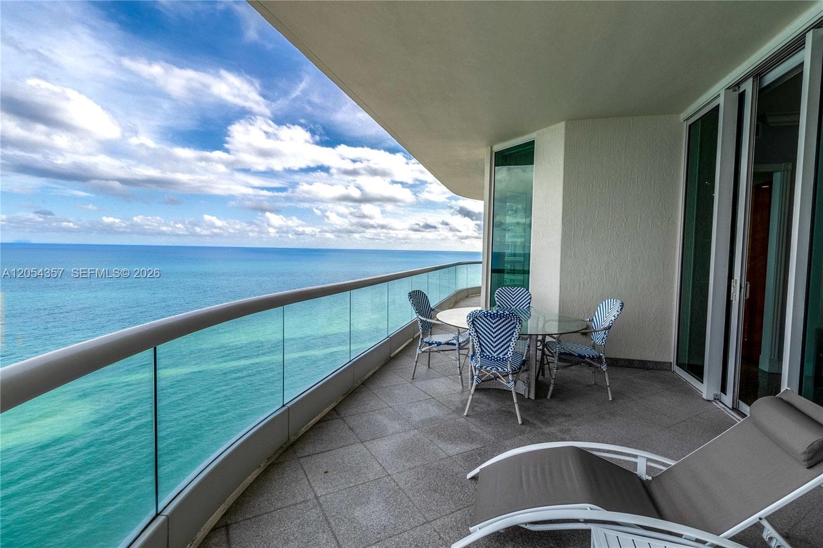 16051 Collins Ave # 2402, Sunny Isles Beach, FL 33160 photo 2