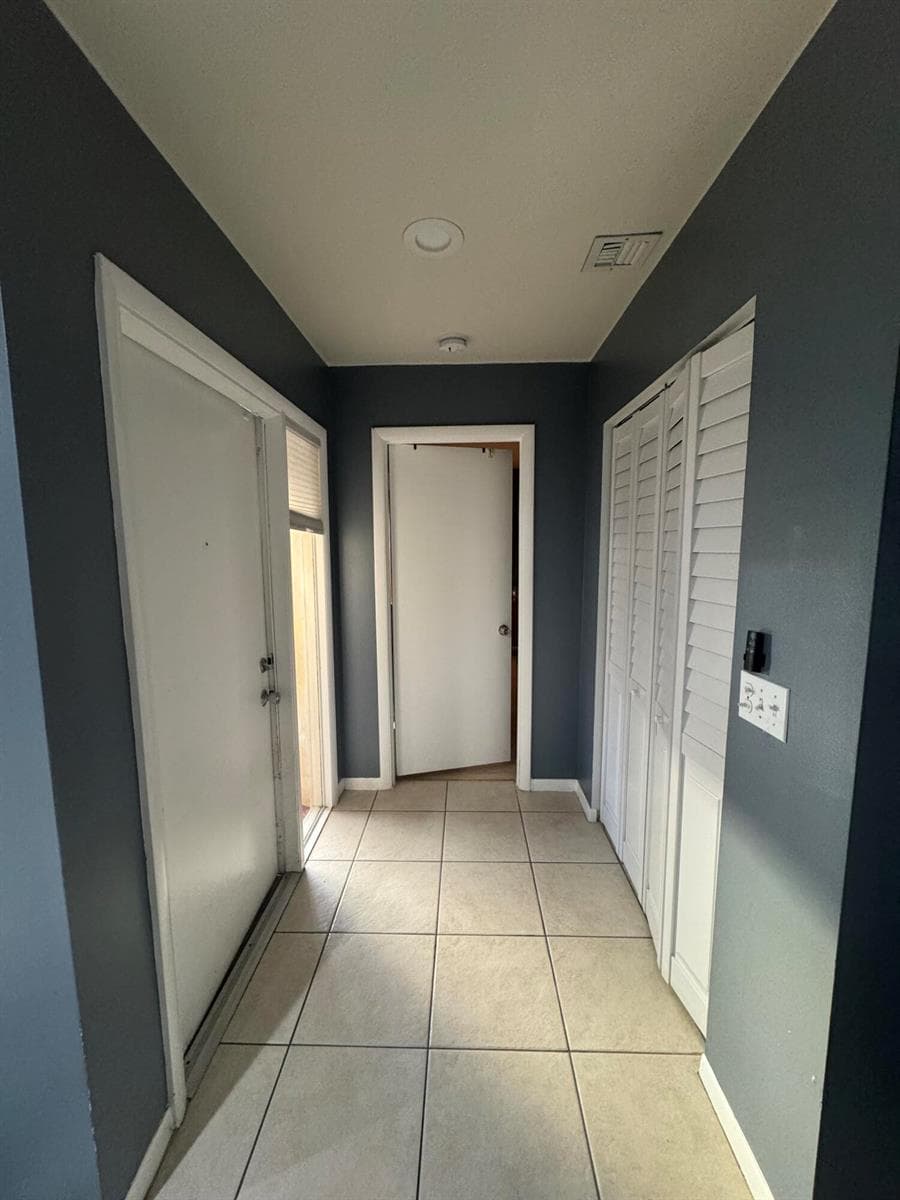 8016 AMBACH Way # 18D, Hypoluxo, FL 33462 photo 4