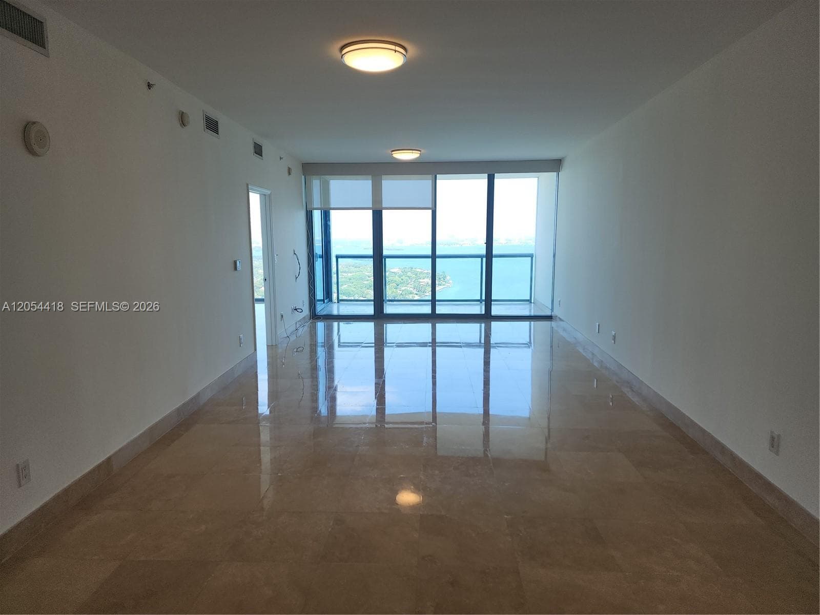 601 NE 36th St # 3210, Miami, FL 33137 photo 4