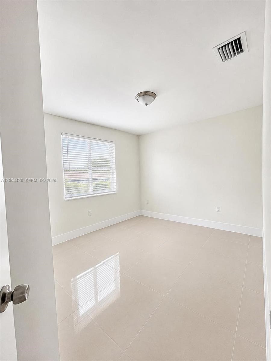 4491 NW 23rd Ave, Miami, FL 33142 photo 5