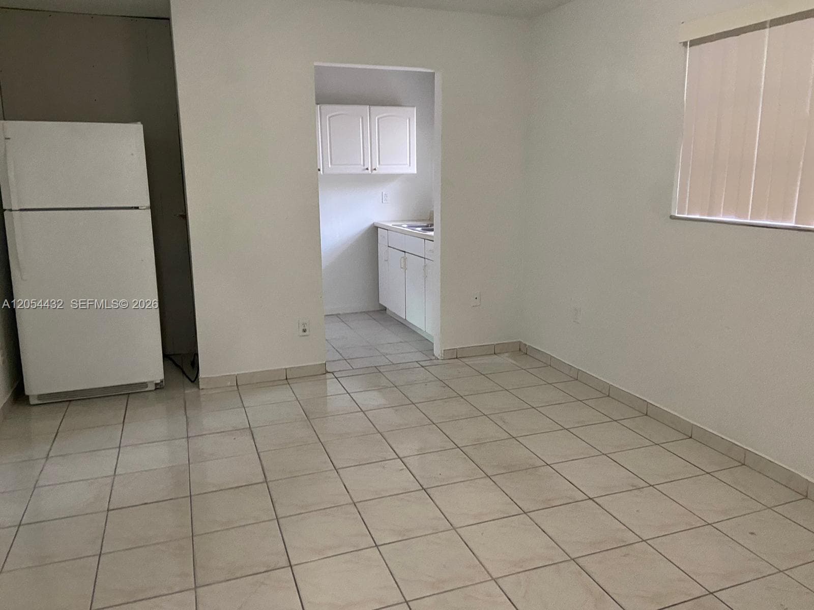 642 E 2nd Ave # B, Hialeah, FL 33010 photo 3