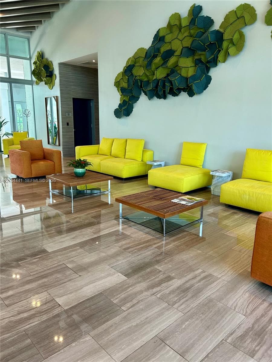 1600 SW 1st Ave # 812, Miami, FL 33129 photo 2