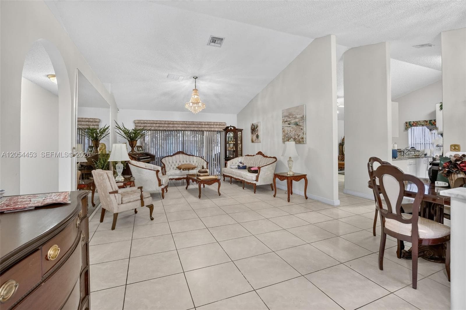 709 NW 177th Ave, Pembroke Pines, FL 33029 photo 4