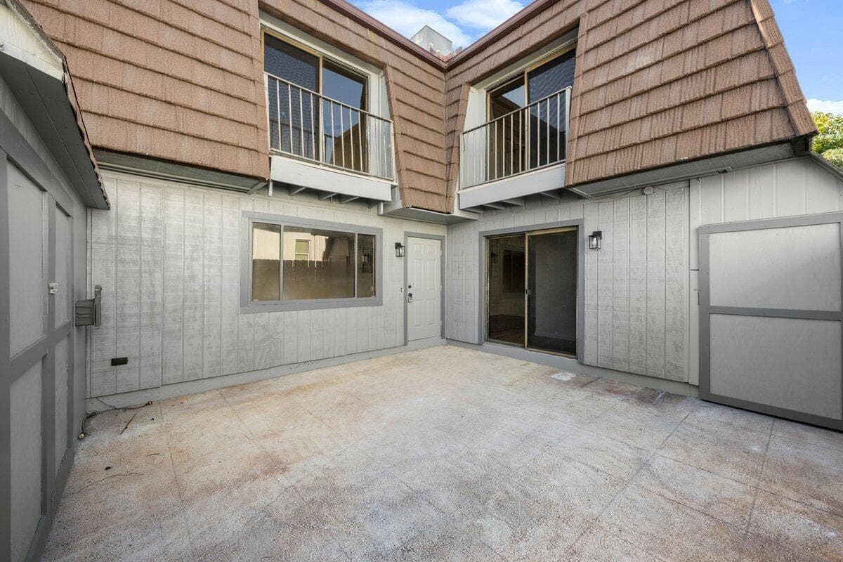 1980 NE Dixie Highway, Jensen Beach, FL 34957 photo 2